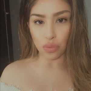 Meet your Posher, Yazmin